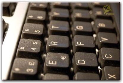 Замена клавиатуры ноутбука Toshiba в Пушкине